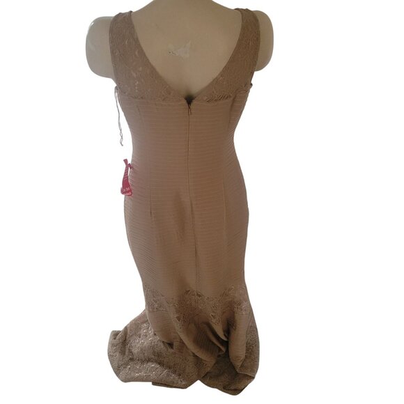 Elegant Beige Mermaid Gown With Lace Accents & Sleeveless Design Floor-Length Fo - Picture 6 of 8